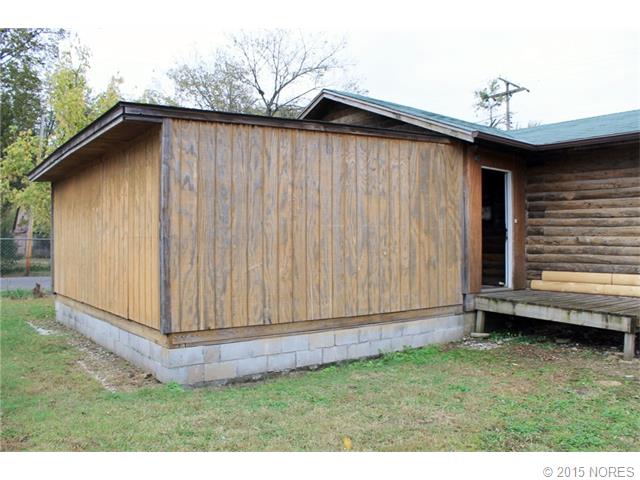 219 E Schley St, Vian, OK 74962