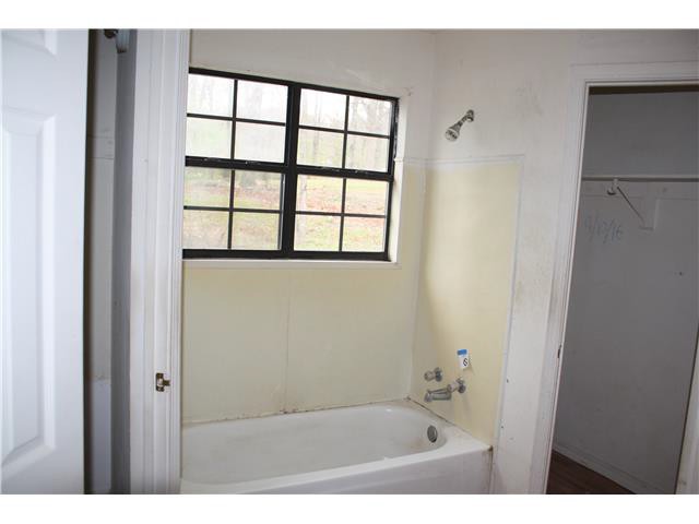 474677 E 611 RdWatts, OK, 74964Adair County