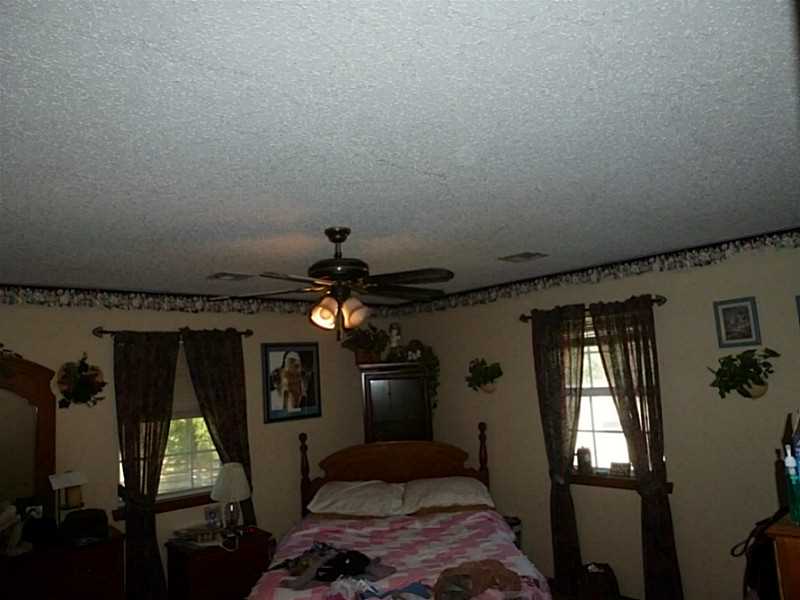 Rt 2 Box 484 Rd, Watts, OK 74964