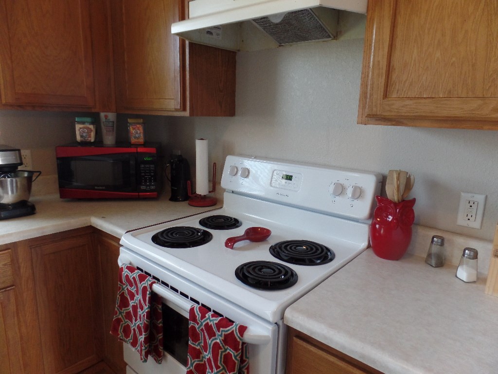 1320 ChoctawLN, Westville, OK 74965