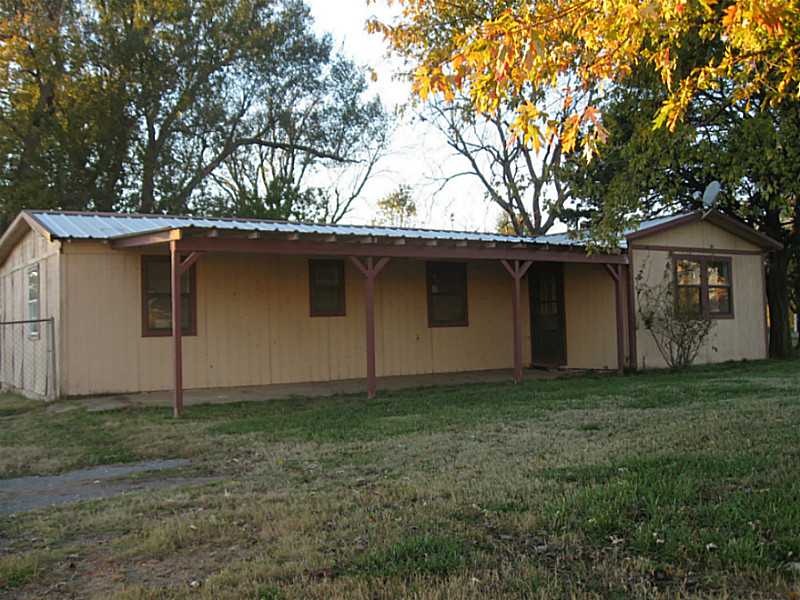 . Schultz Dr, Westville, OK 74965