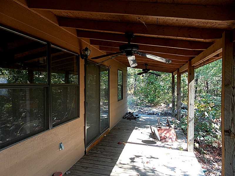 43482 Cabin Rd, Wister, OK 74966