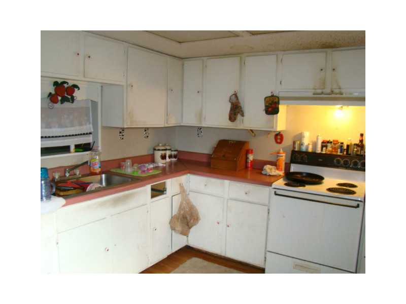 104 Myers Dr, Wister, OK 74966