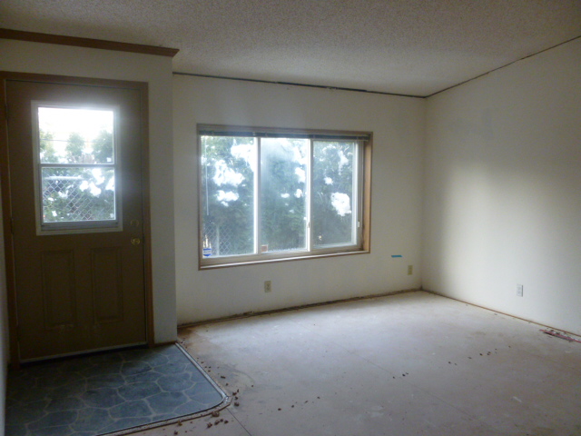 11692 Thrush Rd N EAurora, OR, 97002Marion County