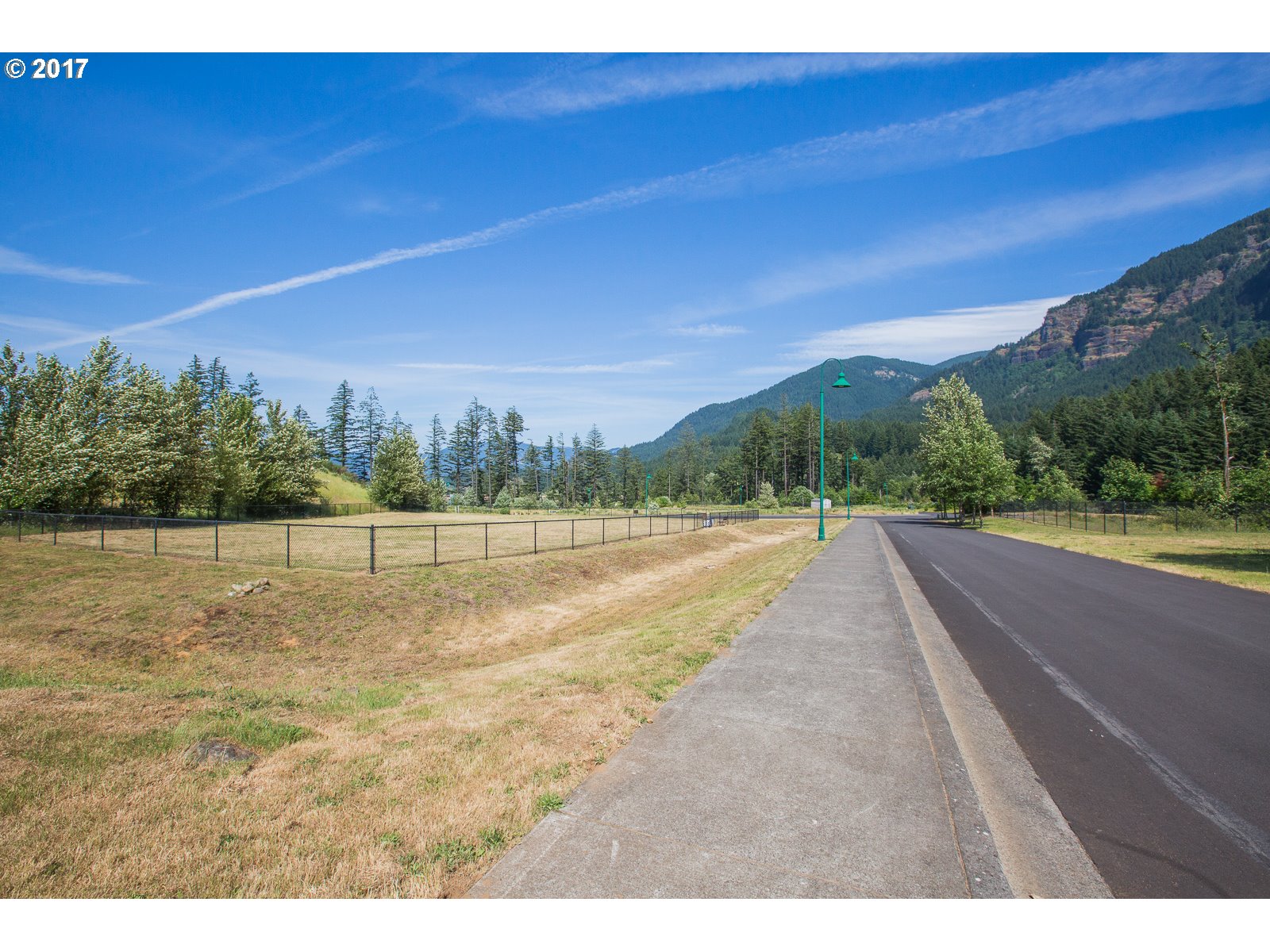 1120 CHINOOKAN DR 39, Cascade Locks, OR 97014