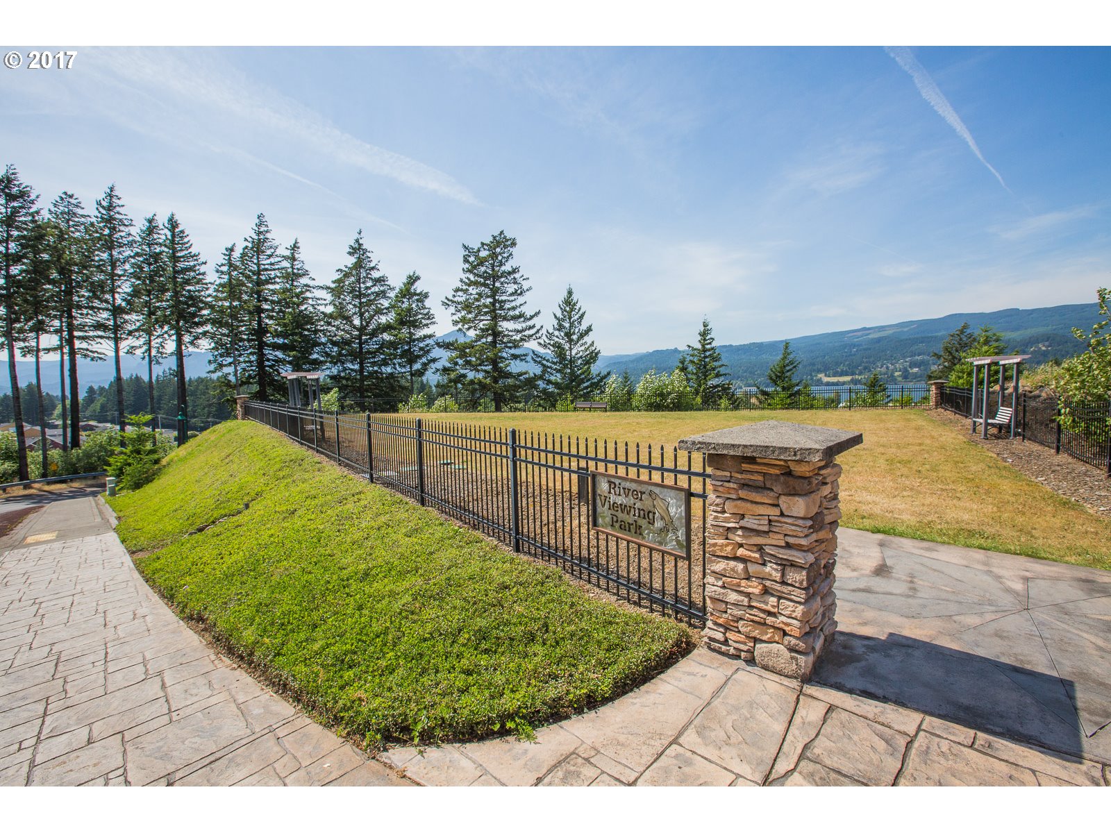 1120 CHINOOKAN DR 39, Cascade Locks, OR 97014