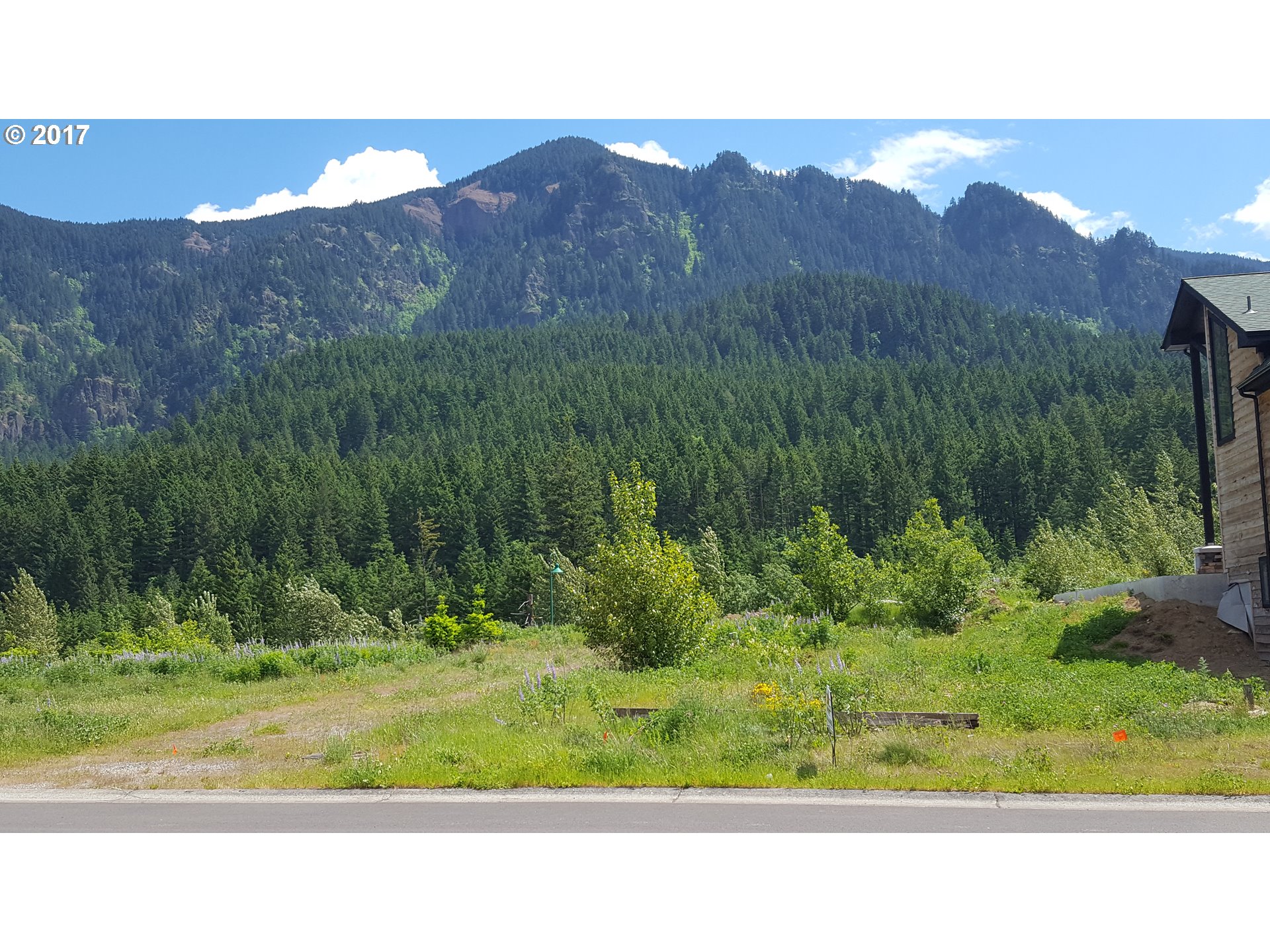 1108 CHINOOKAN DR 40, Cascade Locks, OR 97014