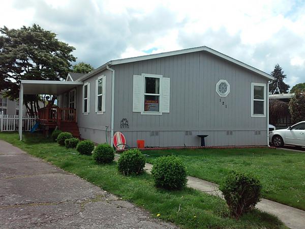 Riverbend Mobile Home Park 13900 SE Hwy 212 #121Clackamas, OR 97015