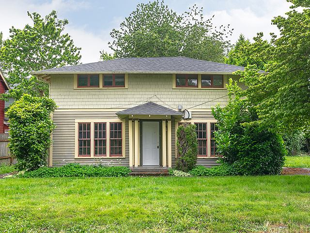 817 NW Earl AveGresham, OR, 97030Multnomah County