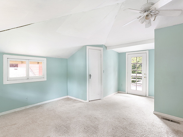 817 NW Earl AveGresham, OR, 97030Multnomah County