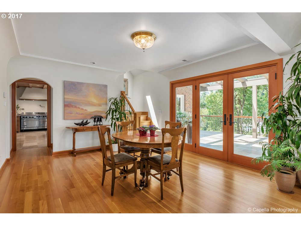 17515 BLUE HERON RD, Lake Oswego, OR 97034