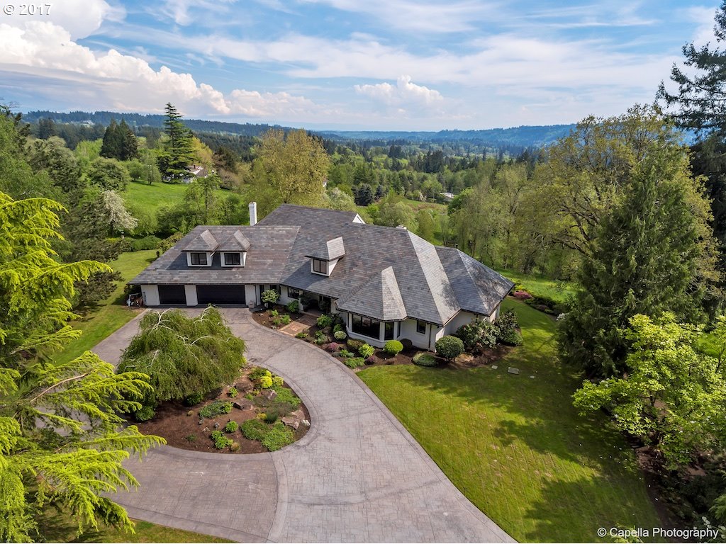 18785 WESTVIEW DR, Lake Oswego, OR 97034