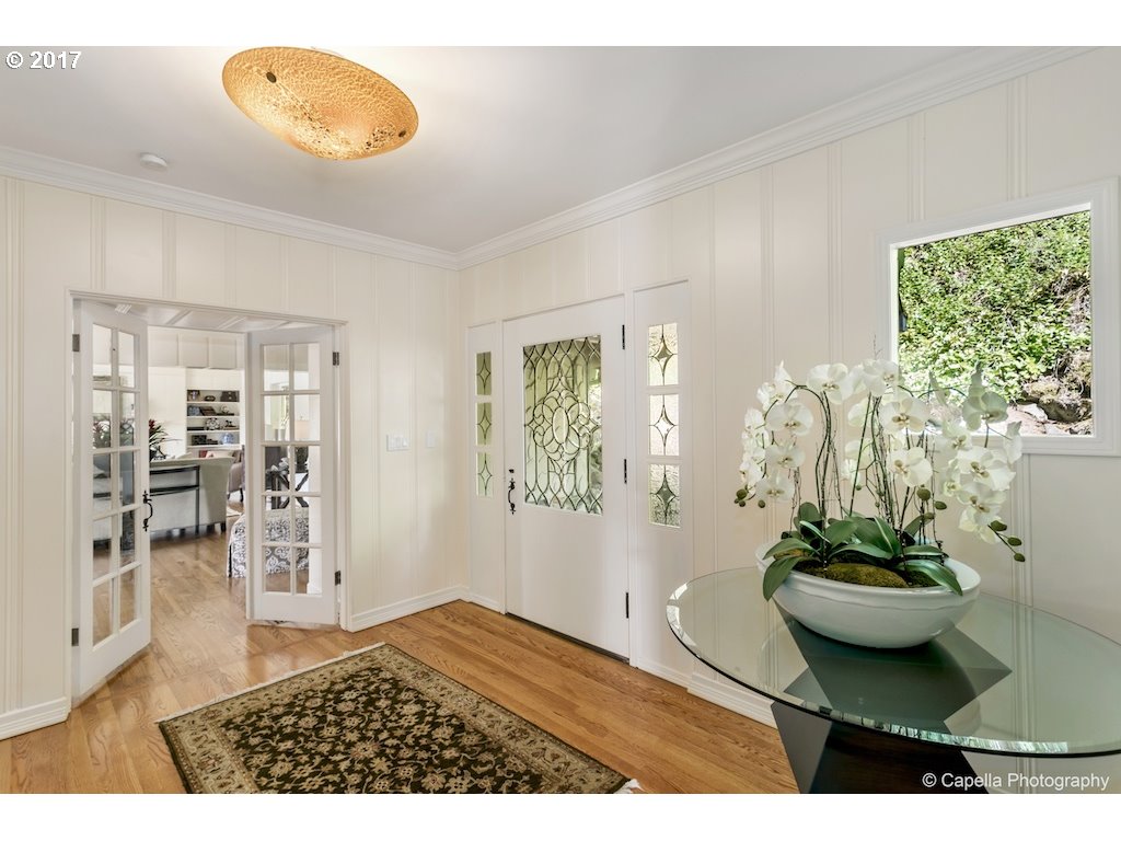 1066 NORTHSHORE RD, Lake Oswego, OR 97034