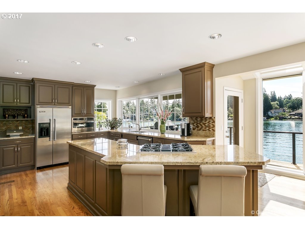1066 NORTHSHORE RD, Lake Oswego, OR 97034