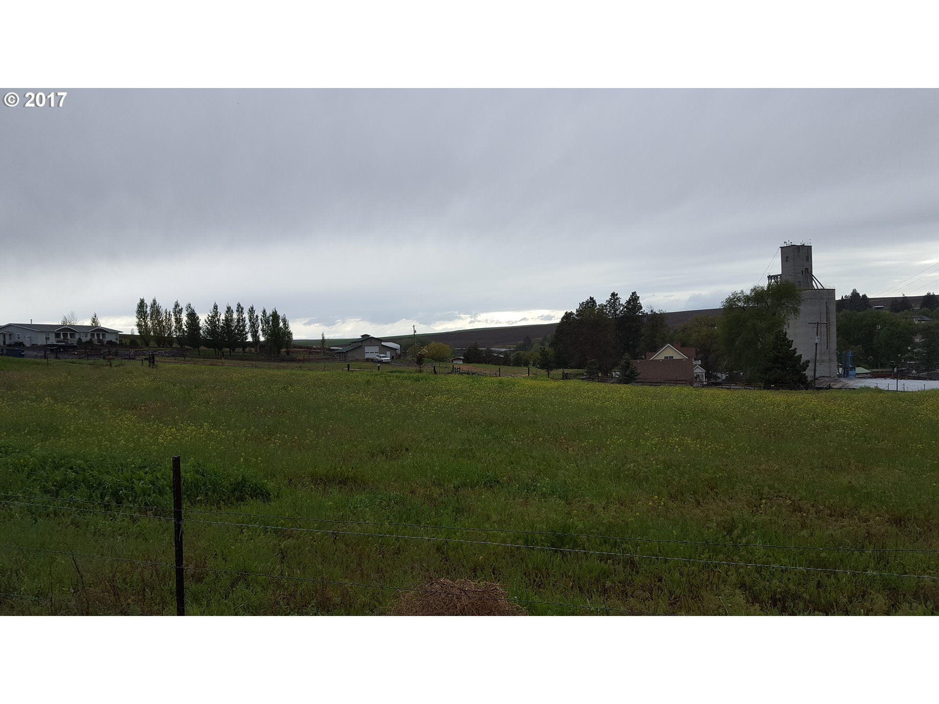 0 1ST ST, Moro, OR 97039