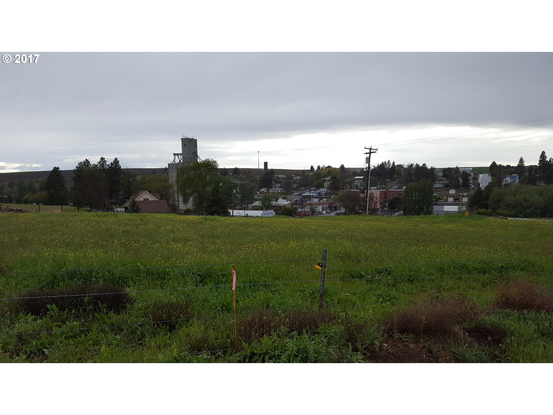 0 1ST ST, Moro, OR 97039