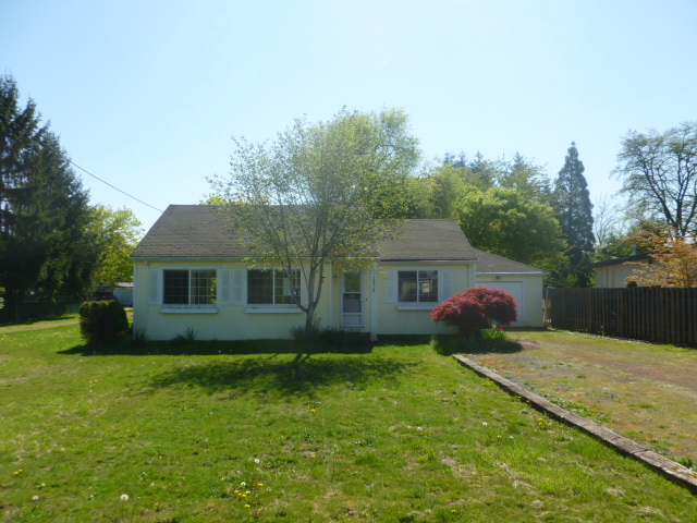 18918 Central Point RdOregon City, OR, 97045Clackamas County