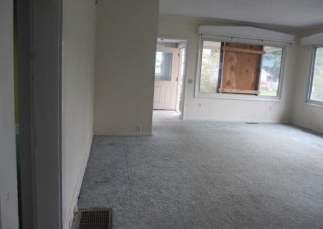 365 N 7th StSaint Helens, OR, 97051Columbia County