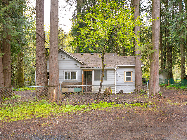 59045 SE Chalet PlSandy, OR, 97055Clackamas County