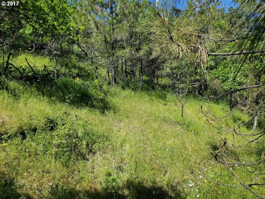 H RD, The Dalles, OR 97058