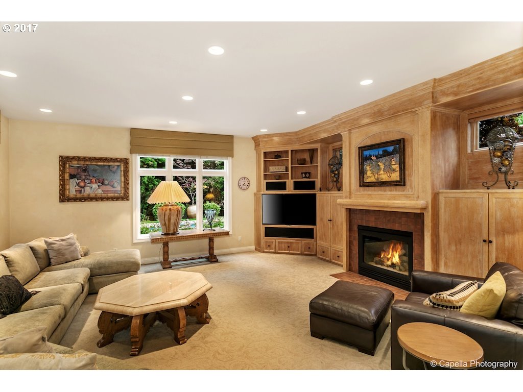 3469 CASCADE TER, West Linn, OR 97068