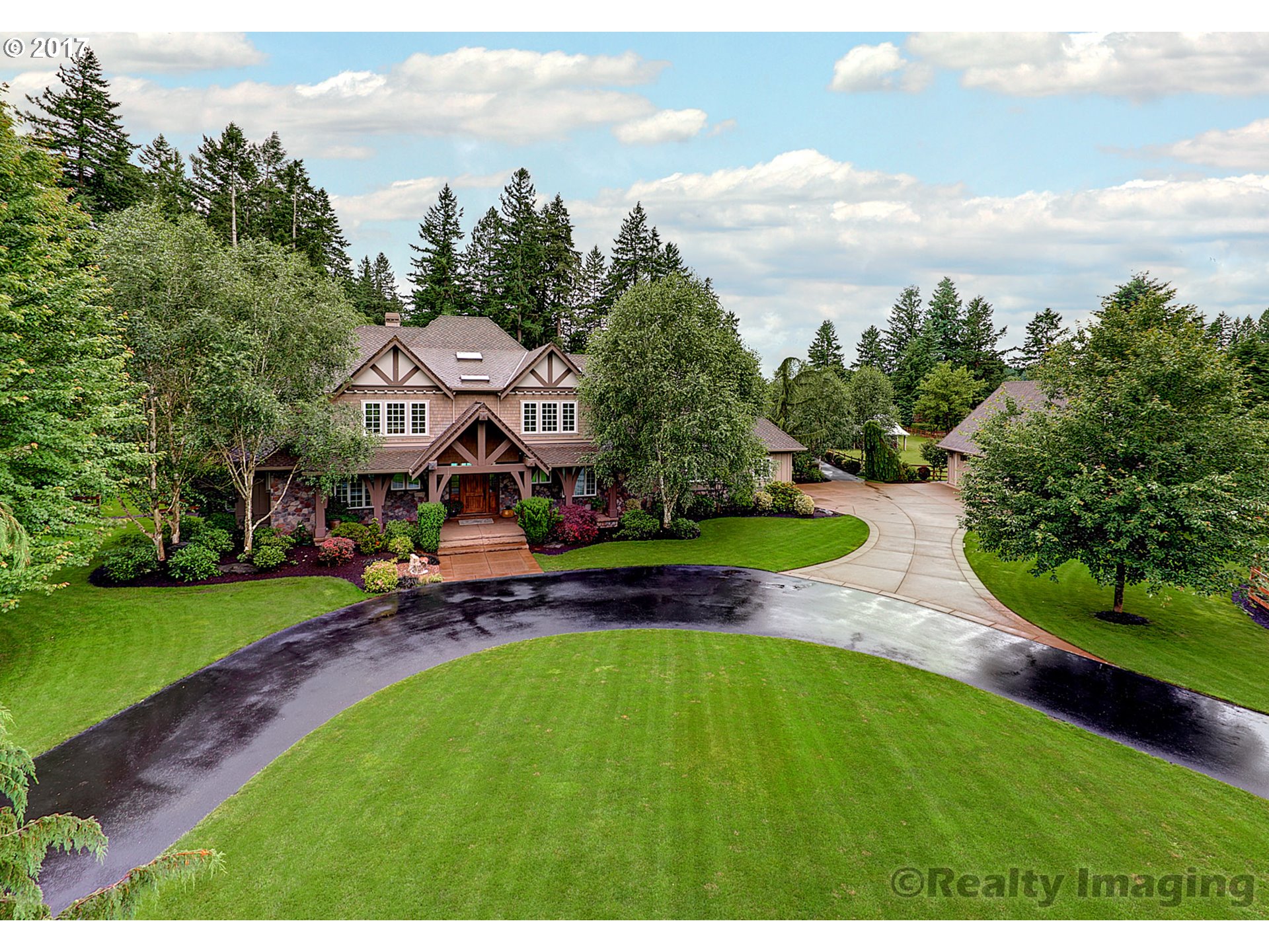 31553 SW ISLE WAY LN, West Linn, OR 97068