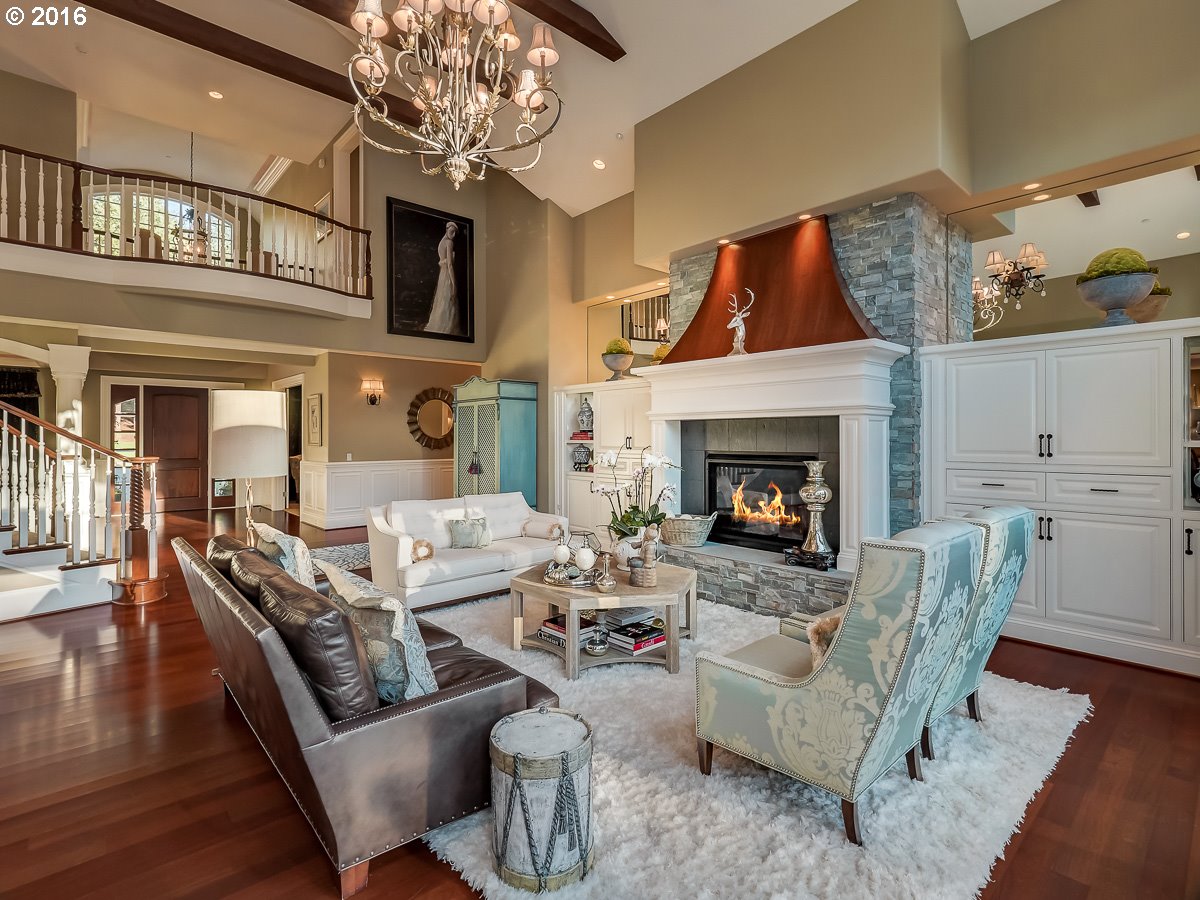 2870 BRANDYWINE DR, West Linn, OR 97068