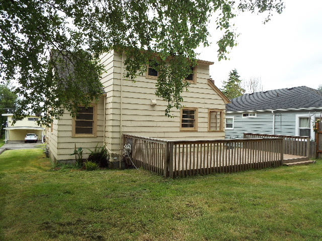 843 Glasgow AveAstoria, OR, 97103Clatsop County