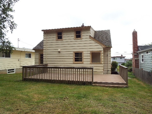 843 Glasgow AveAstoria, OR, 97103Clatsop County