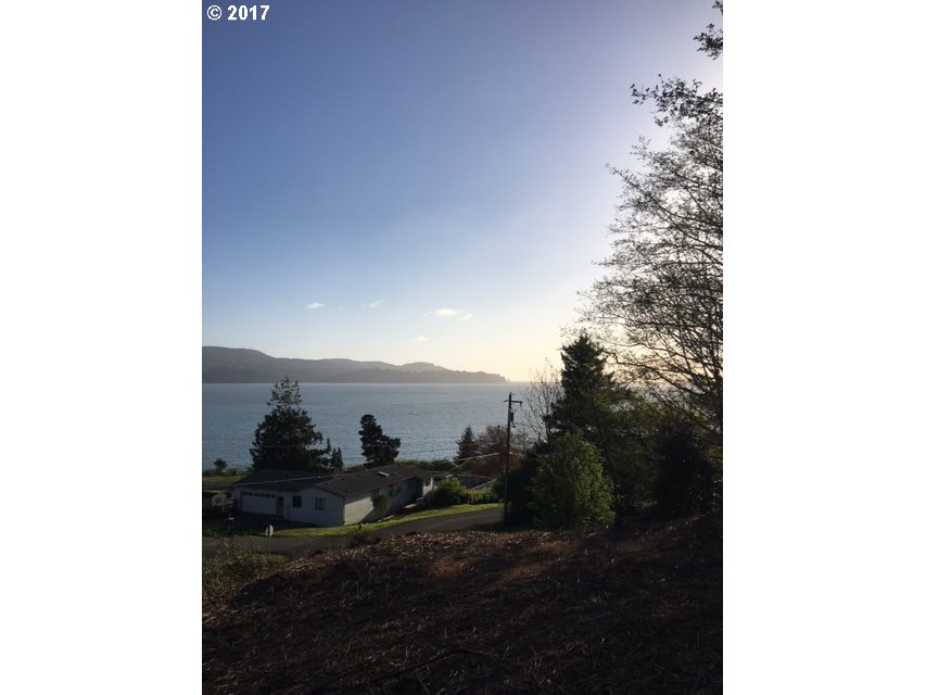 Portland AVE, Bay City, OR 97107