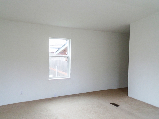 342 N 5th AveCornelius, OR, 97113Washington County