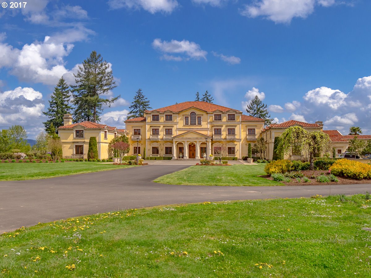 22111 RIVERWOOD RD, Dundee, OR 97115