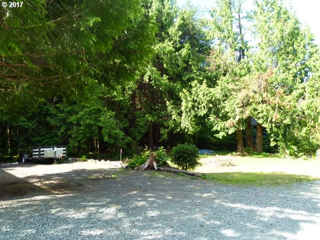 NE 17TH AVE, Rockaway Beach, OR 97136