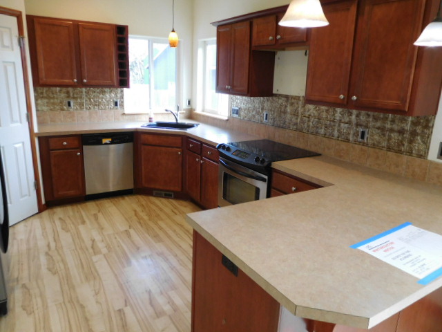 1015 E First Main SYamhill, OR, 97148Yamhill County