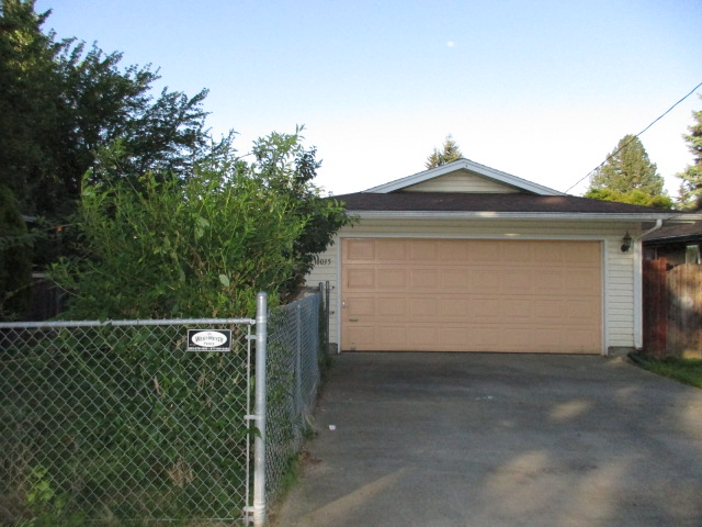10035 N Ivanhoe StPortland, OR, 97203Multnomah County