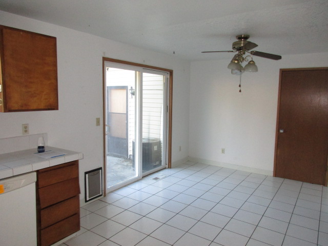 10035 N Ivanhoe StPortland, OR, 97203Multnomah County
