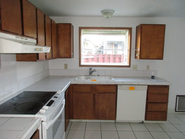 10035 N Ivanhoe StPortland, OR, 97203Multnomah County