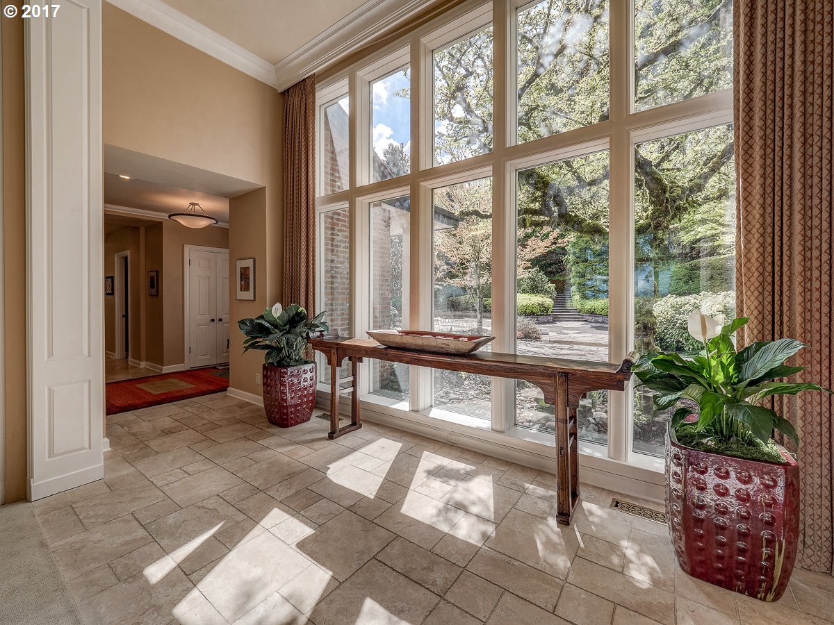 11728 SW SUMMERVILLE AVE, Portland, OR 97219