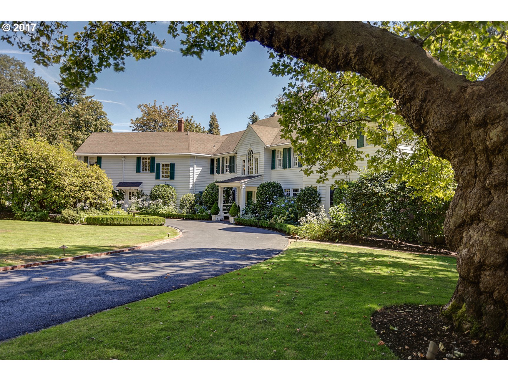 1600 SW GREENWOOD RD, Portland, OR 97219