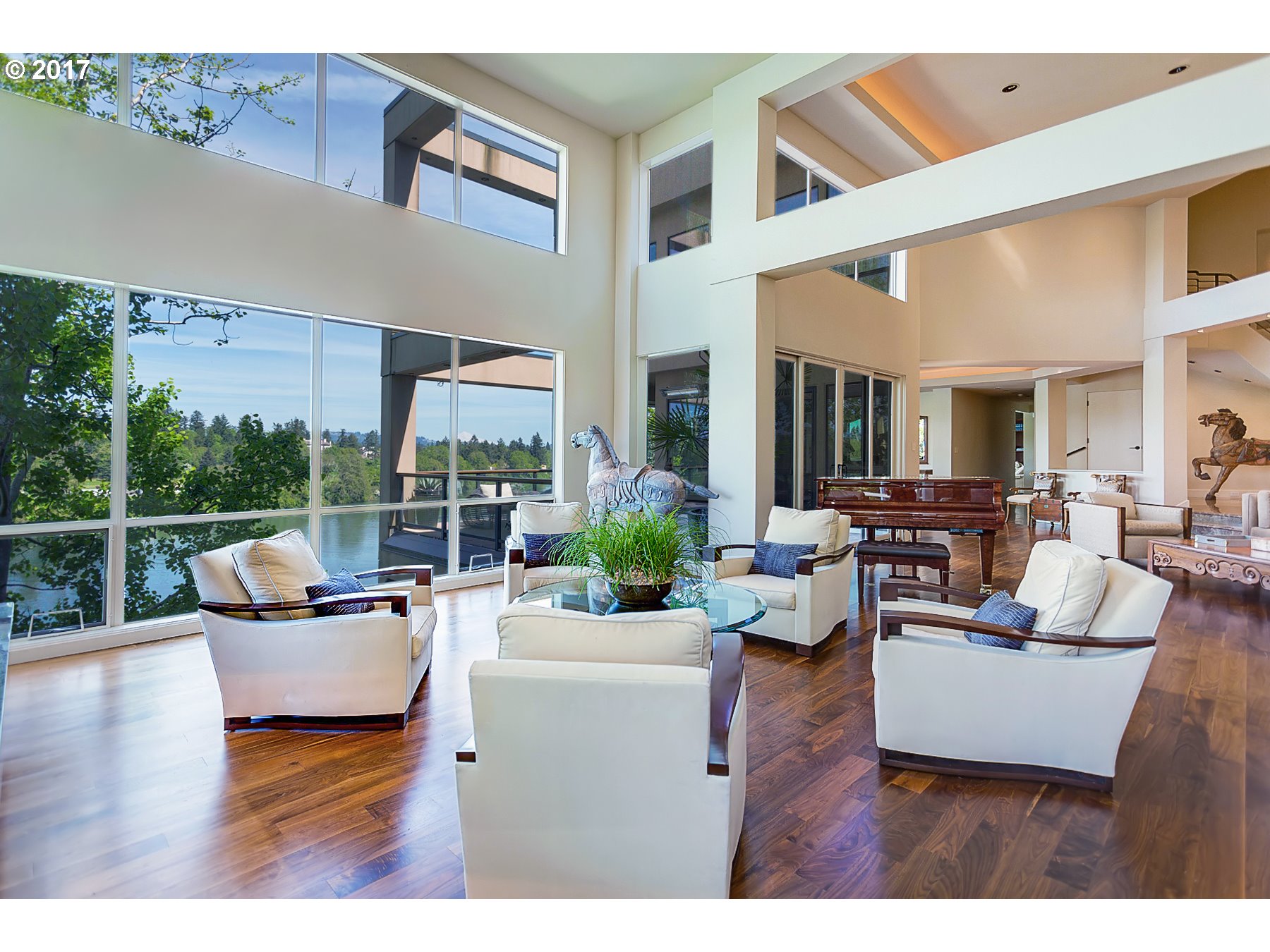 11000 SW RIVERWOOD RD, Portland, OR 97219