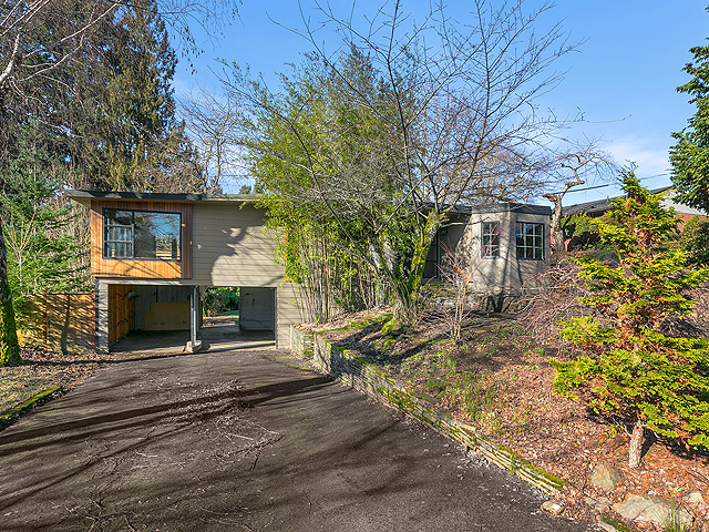 12401 SE Guilford DrMilwaukie, OR, 97222Clackamas County