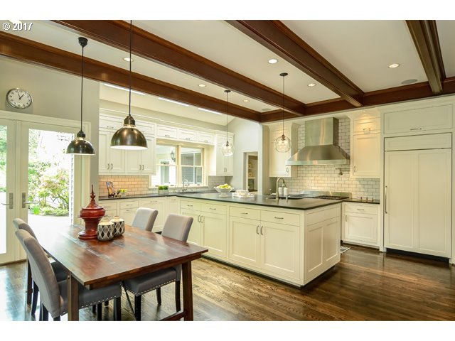 2970 NW CIRCLE A DR, Portland, OR 97229