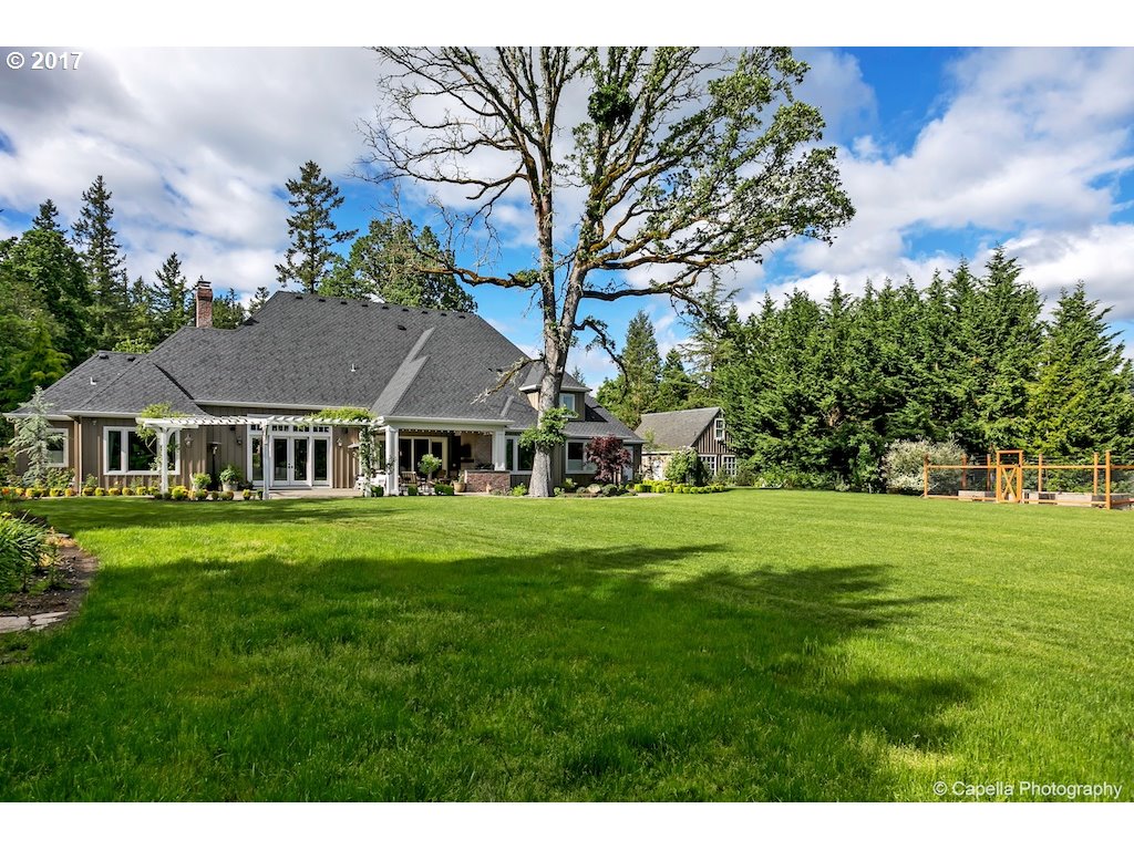 5260 NW 137TH AVE, Portland, OR 97229