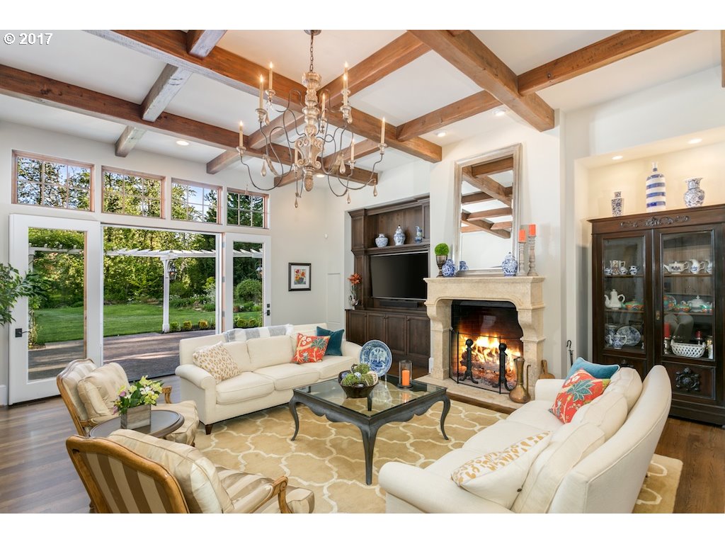 5260 NW 137TH AVE, Portland, OR 97229
