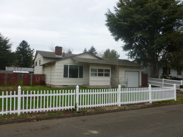 1623 SE 152nd AvePortland, OR, 97233Multnomah County