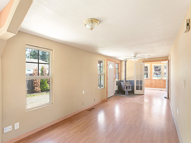 525 SE 141st AvePortland, OR, 97233Multnomah County
