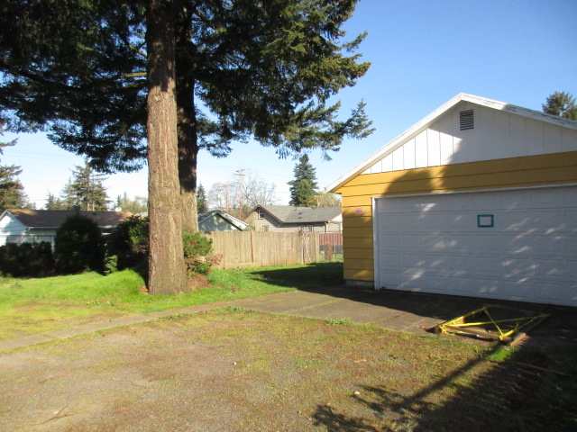 3830 Southeast 130th AvePortland, OR, 97236Multnomah County