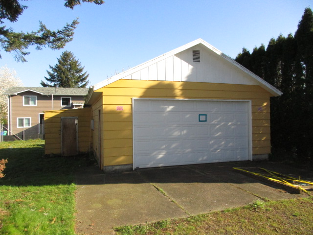 3830 Southeast 130th AvePortland, OR, 97236Multnomah County