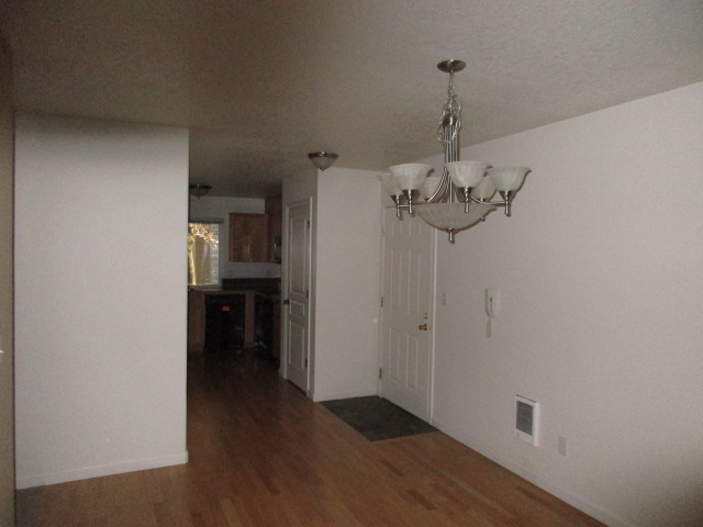 12014 SE Bush St Unit APortland, OR, 97266Multnomah County