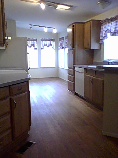 Royal Oaks Estates Senior Mobile Home Park1500 Gabriela St NE #6Salem, OR 97301